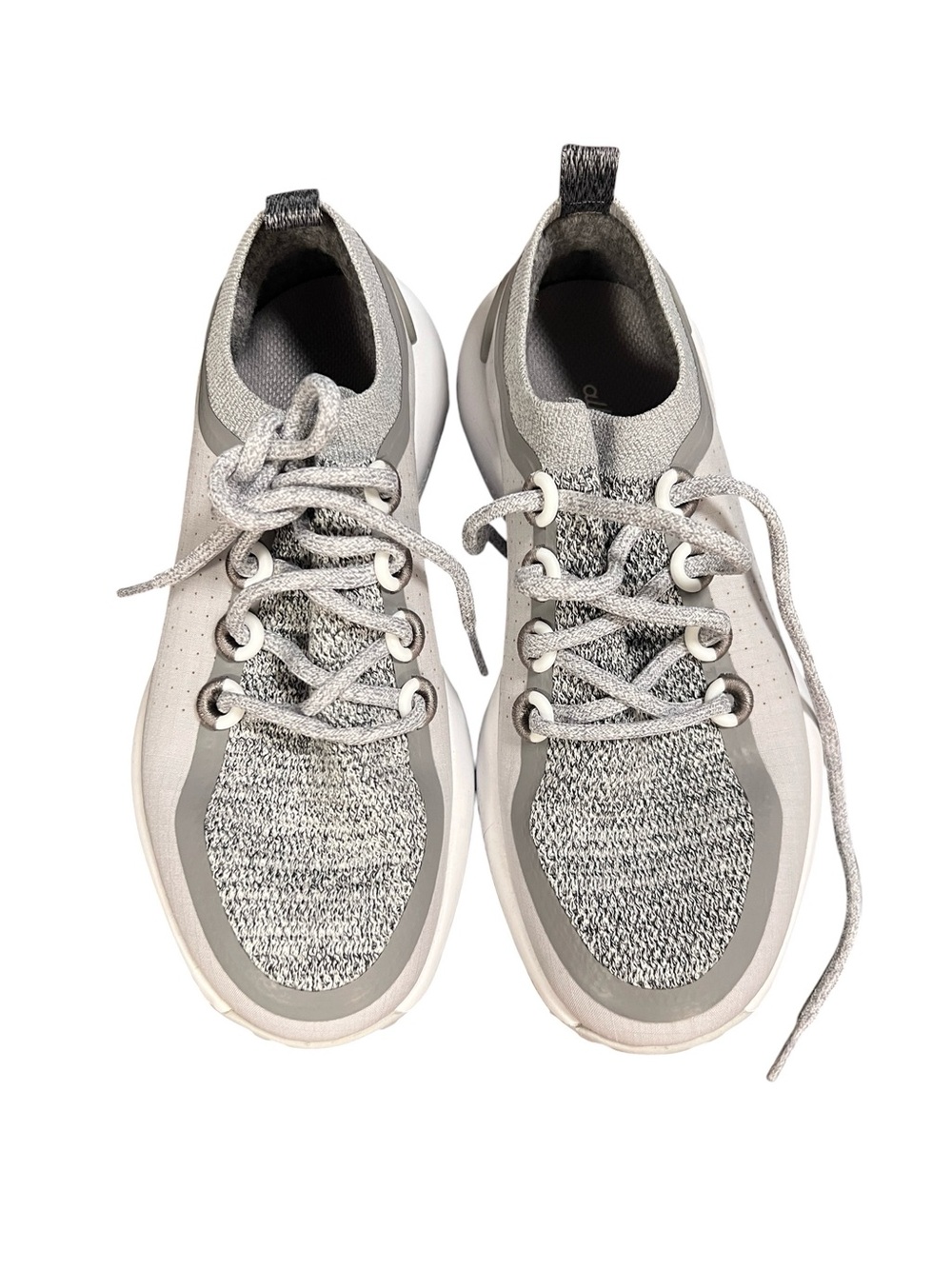 New Allbirds Trail Runners SWT in Grey size 8